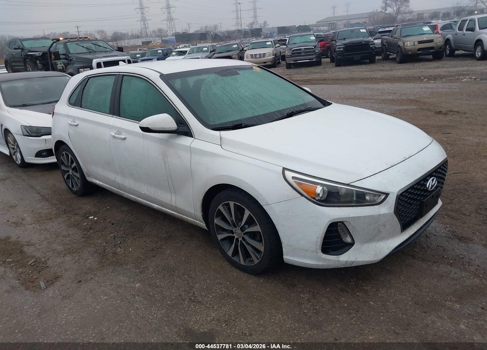 2018 HYUNDAI ELANTRA GT VIN: KMHH35LE3JU063694