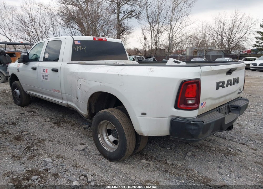2024 RAM 3500 VIN: 3C63RRGLXRG112585