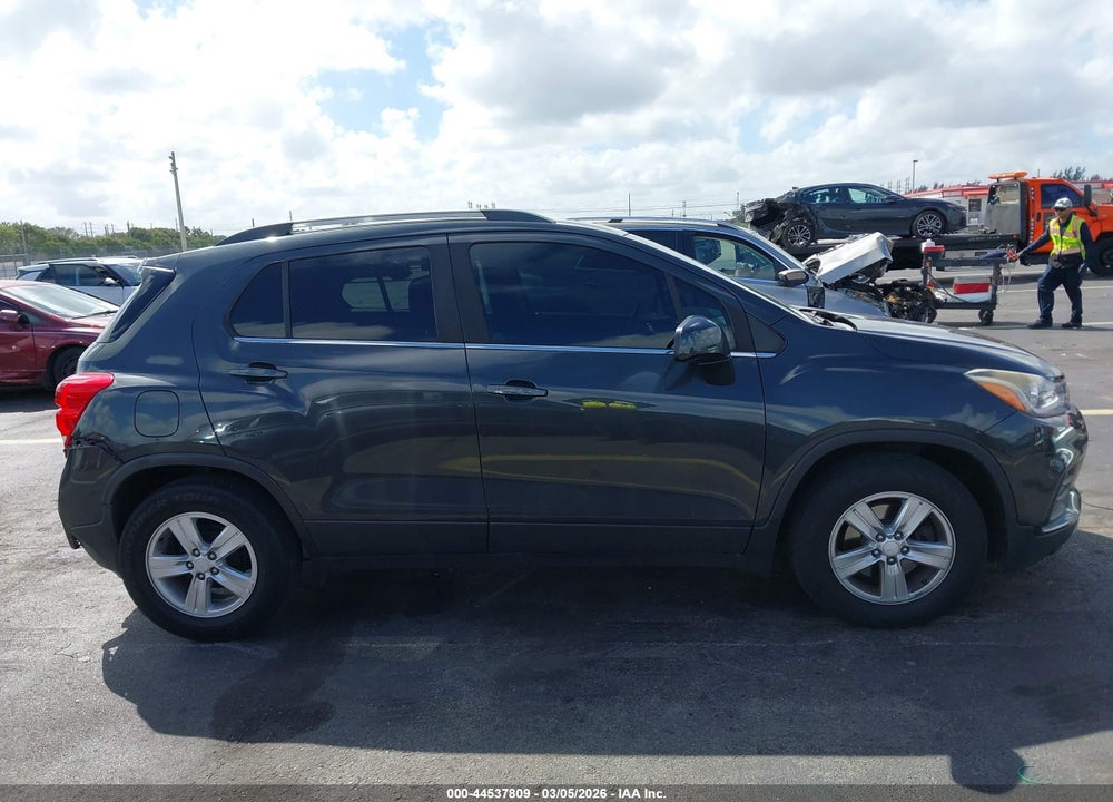 2018 CHEVROLET TRAX LT VIN: 3GNCJLSB9JL359224