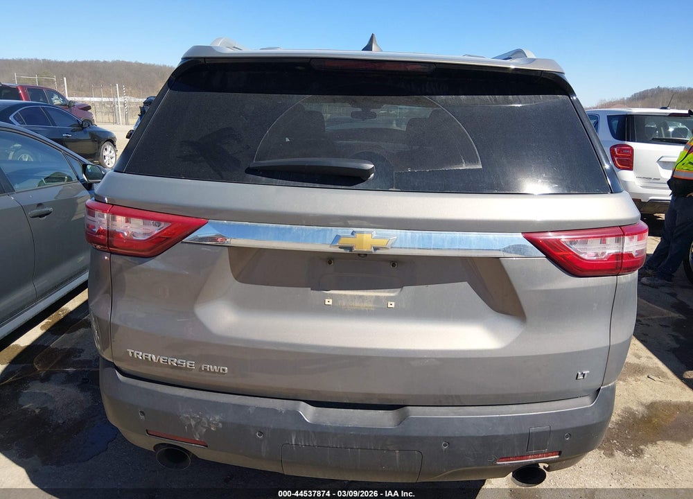 2018 CHEVROLET TRAVERSE 1LT VIN: 1GNEVGKW6JJ143538