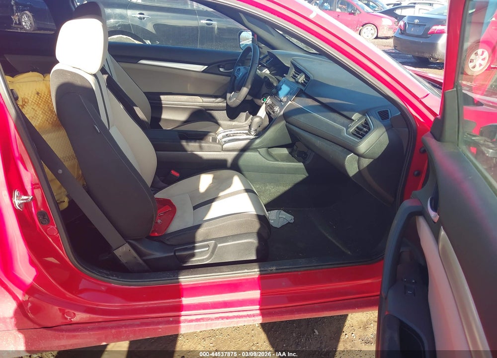 2017 HONDA CIVIC LX VIN: 2HGFC4B58HH301352