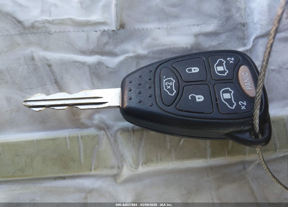 2007 CHRYSLER TOWN & COUNTRY TOURING VIN: 2A8GP54L47R219077