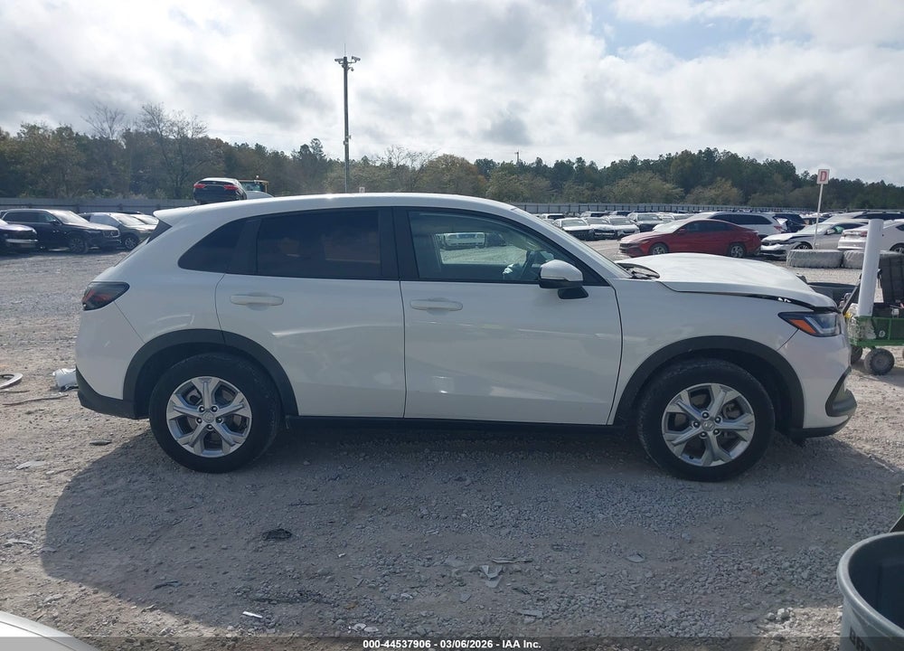 2023 HONDA HR-V 2WD LX VIN: 3CZRZ1H3XPM739122