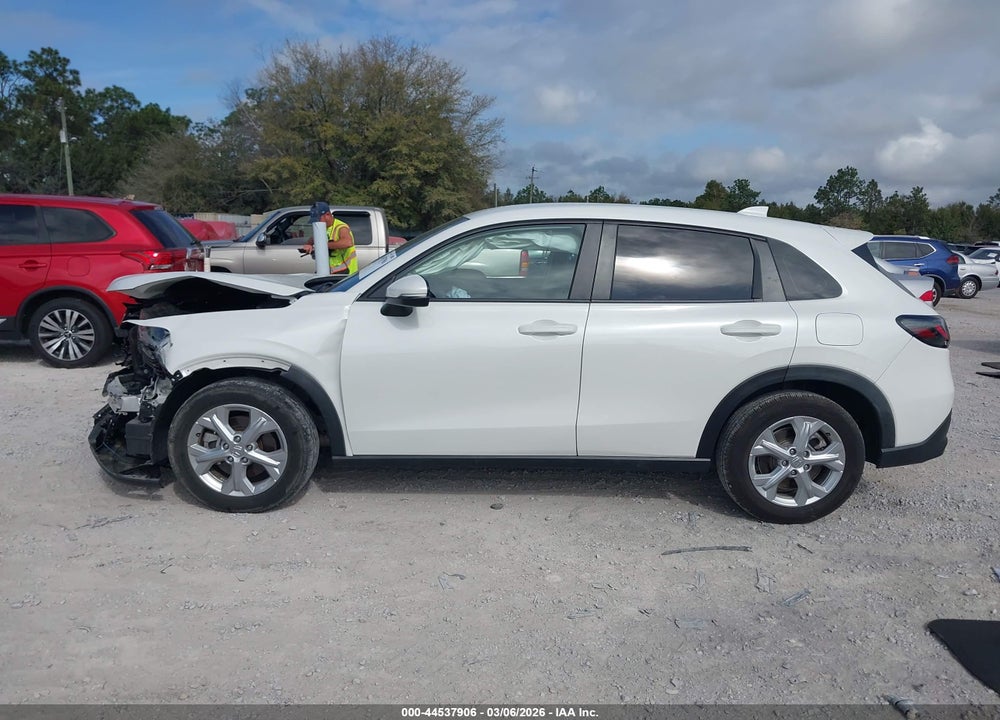 2023 HONDA HR-V 2WD LX VIN: 3CZRZ1H3XPM739122