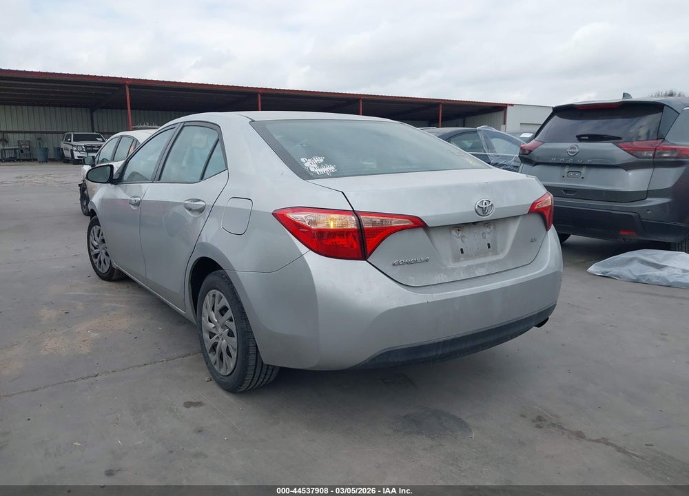 2019 TOYOTA COROLLA LE VIN: 2T1BURHE4KC222504