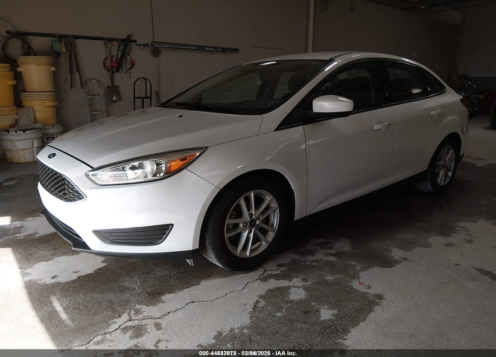 2018 FORD FOCUS SE VIN: 1FADP3F23JL328803