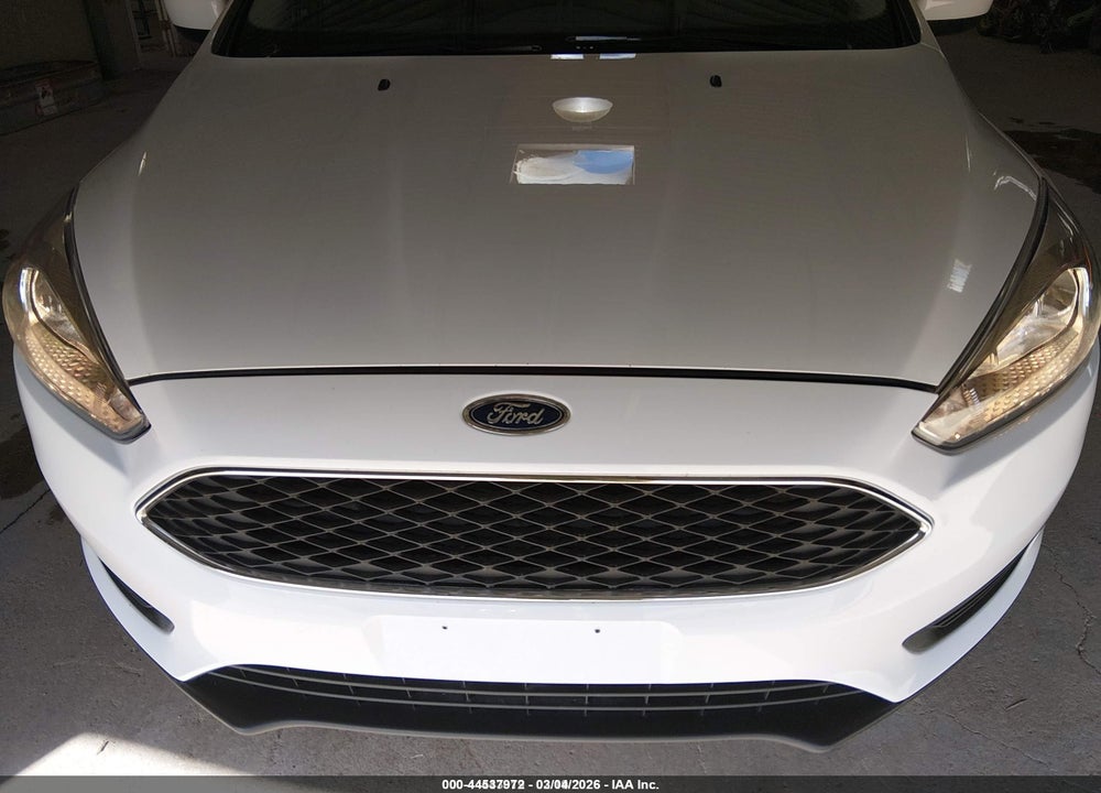 2018 FORD FOCUS SE VIN: 1FADP3F23JL328803