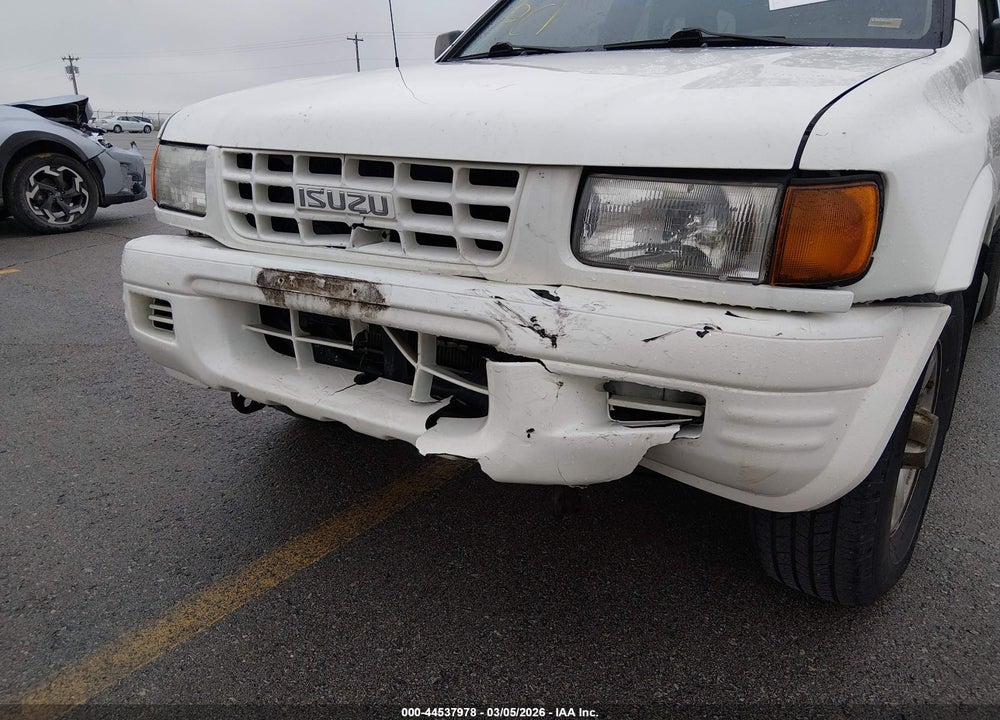 1999 ISUZU RODEO LS/LSE/S VIN: 4S2CM58W9X4375903