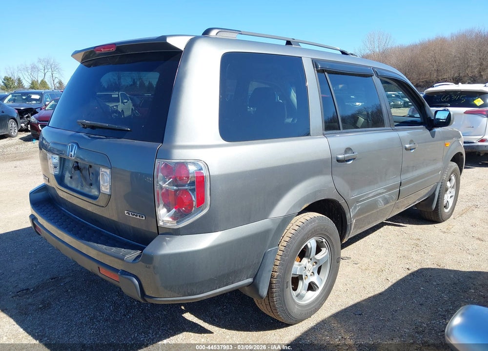 2007 HONDA PILOT EX VIN: 5FNYF184X7B010318