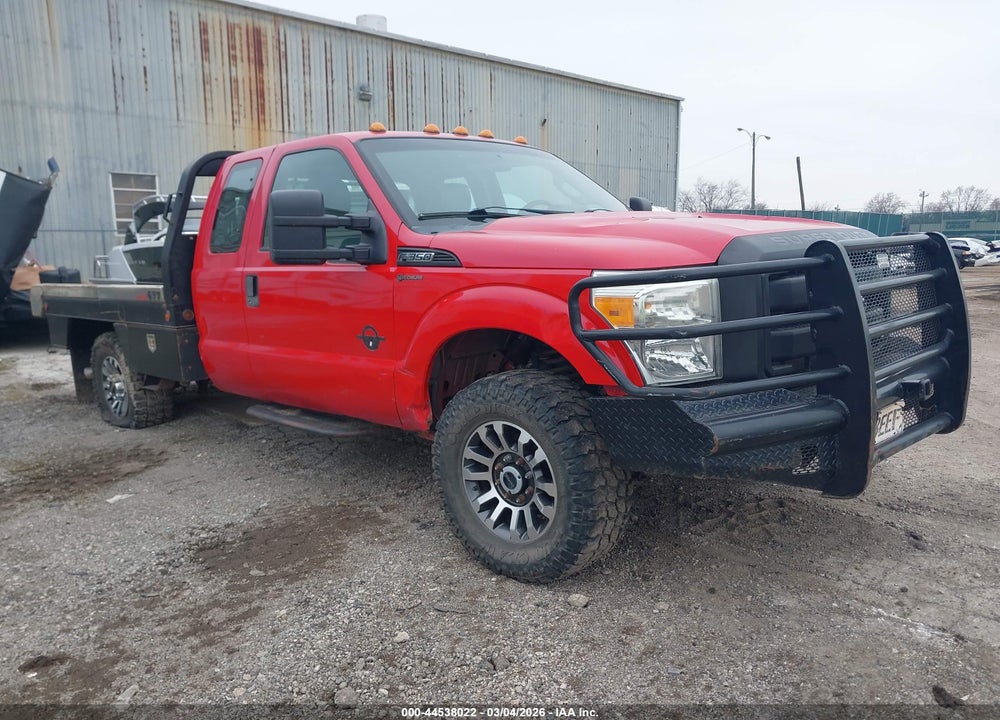 2011 FORD F-350 CHASSIS XL VIN: 1FD8X3FT2BEB52932