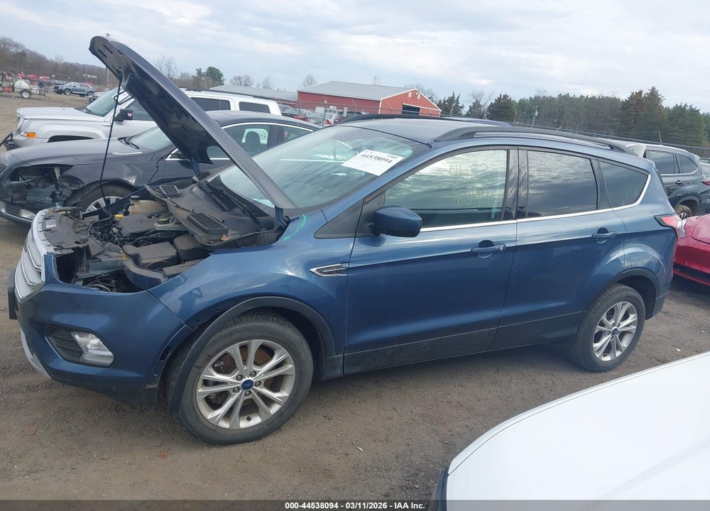 2018 FORD ESCAPE SE VIN: 1FMCU9GD2JUA07486