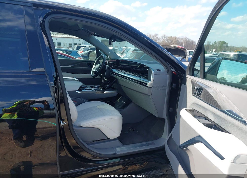 2025 CADILLAC ESCALADE IQ SPORT 1 AWD VIN: 1GYTEEKL1SU100164
