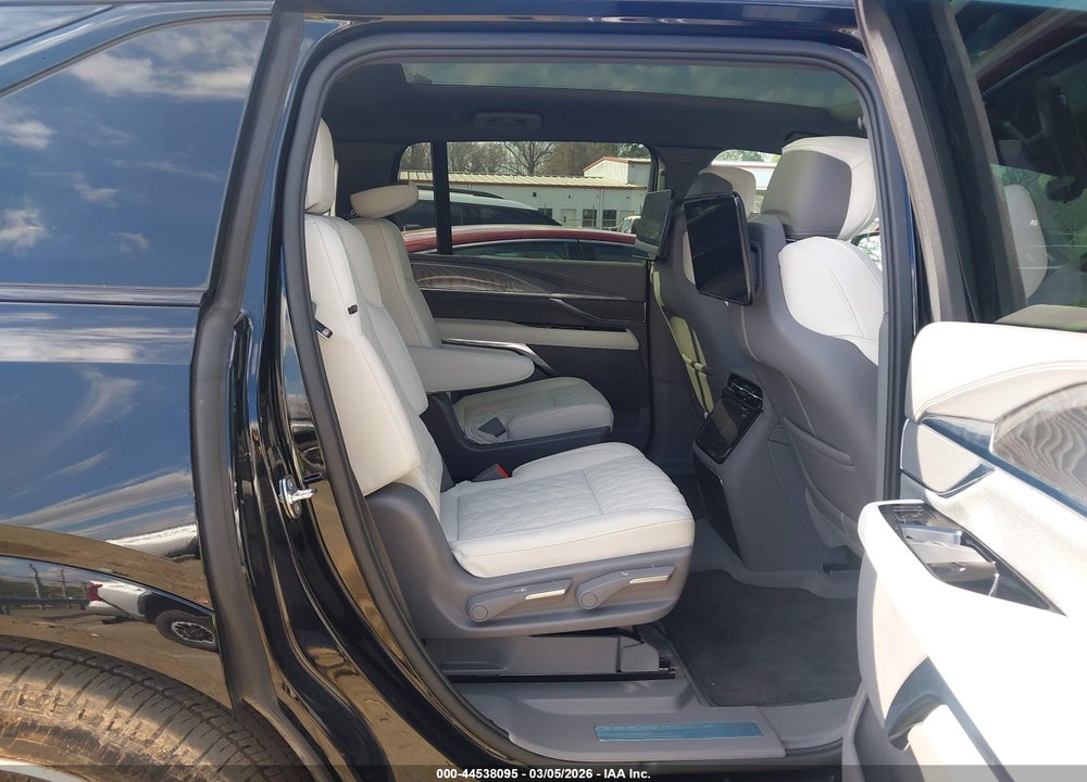 2025 CADILLAC ESCALADE IQ SPORT 1 AWD VIN: 1GYTEEKL1SU100164