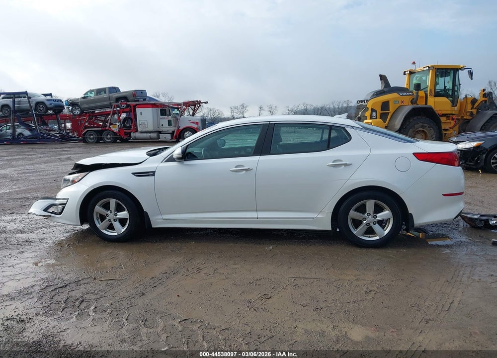 2015 KIA OPTIMA LX VIN: KNAGM4A72F5658272