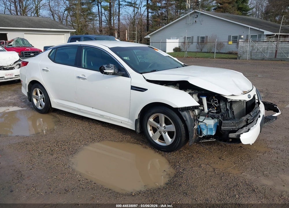 2015 KIA OPTIMA LX VIN: KNAGM4A72F5658272
