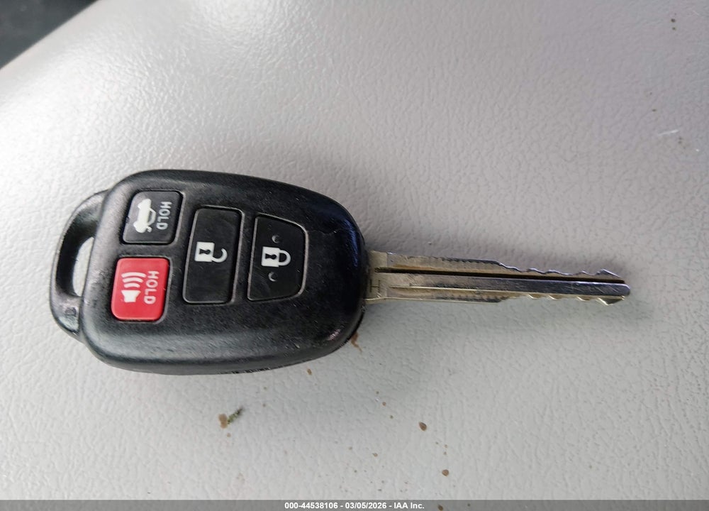 2017 TOYOTA CAMRY VIN: 4T1BF1FK1HU622368