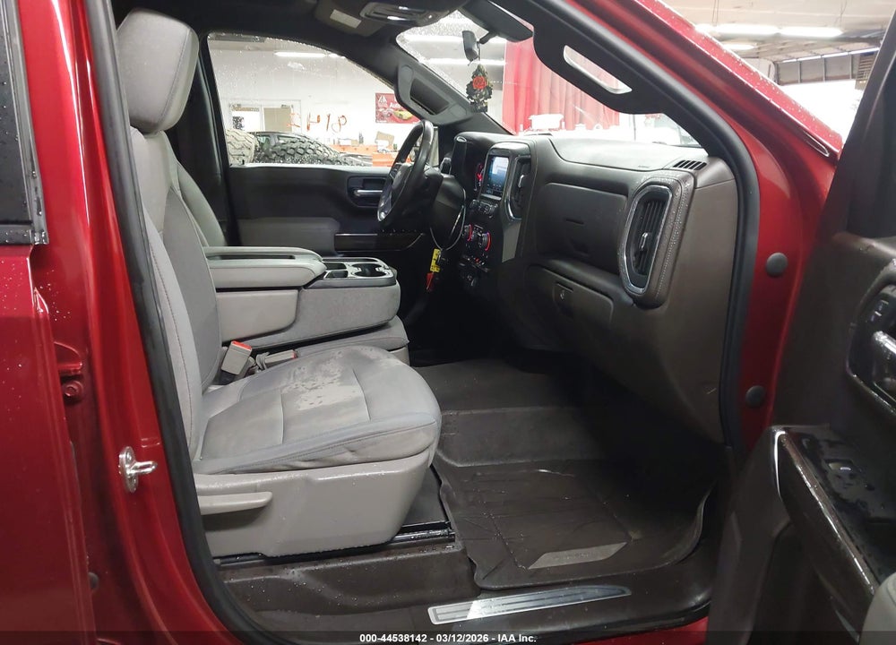 2021 CHEVROLET SILVERADO 1500 4WD  SHORT BED LT VIN: 1GCUYDED5MZ410890