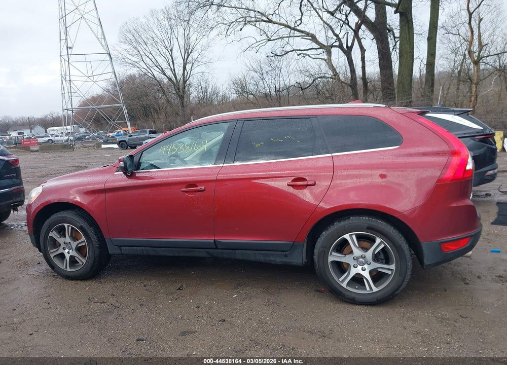 2011 VOLVO XC60 T6/T6 R-DESIGN VIN: YV4902DZ6B2158259