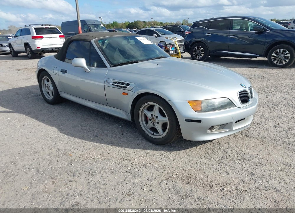 1998 BMW Z3 1.9 VIN: 4USCH7321WLE05672