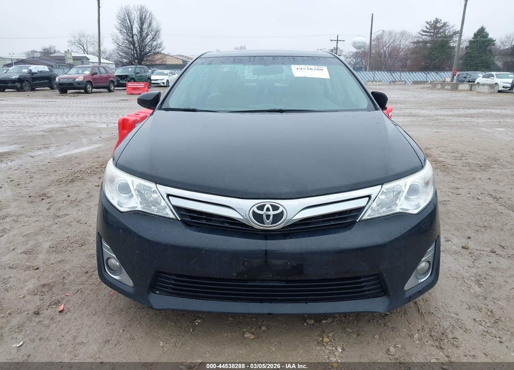 2014 TOYOTA CAMRY XLE VIN: 4T4BF1FK5ER390620