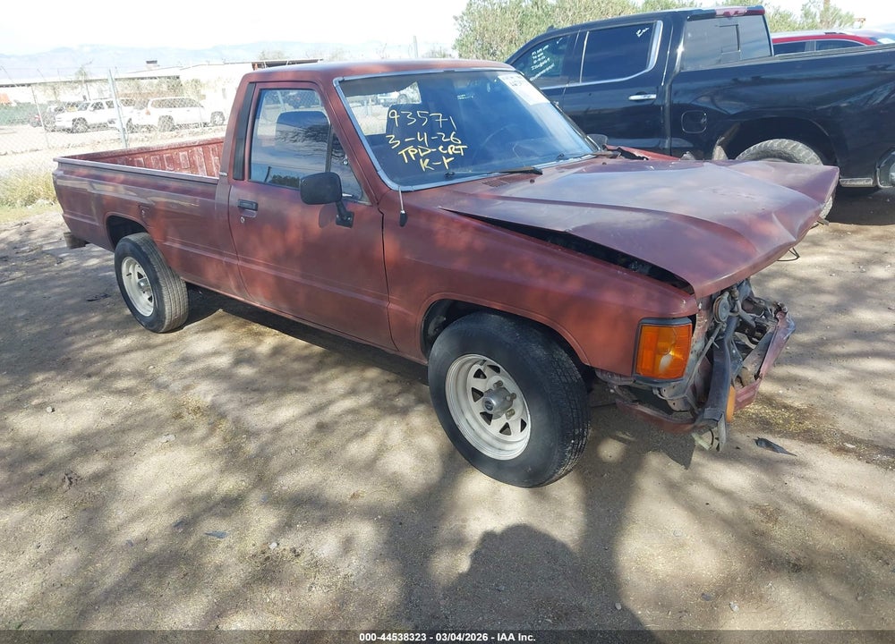 1985 TOYOTA PICKUP 1/2 TON RN55 VIN: JT4RN55R2F0145546