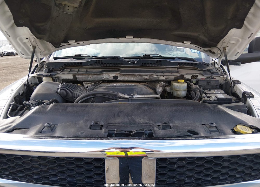 2018 RAM 2500 TRADESMAN  4X4 6'4 BOX VIN: 3C6UR5CJ3JG257182