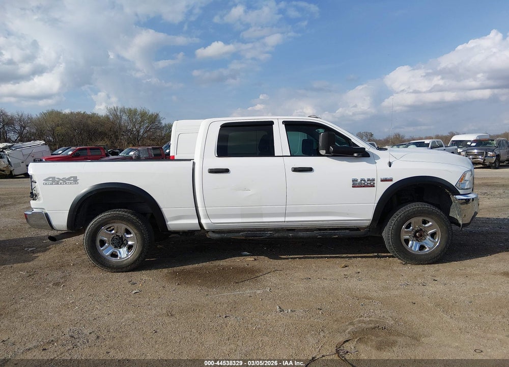 2018 RAM 2500 TRADESMAN  4X4 6'4 BOX VIN: 3C6UR5CJ3JG257182