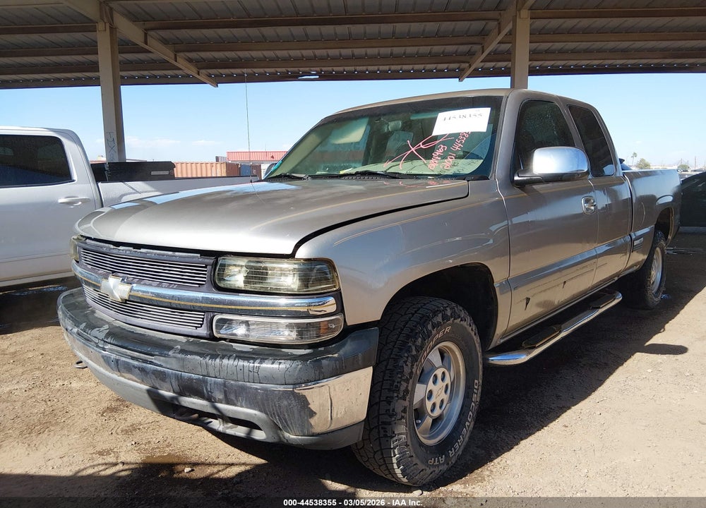2001 CHEVROLET SILVERADO 1500 LS VIN: 2GCEK19T711284963