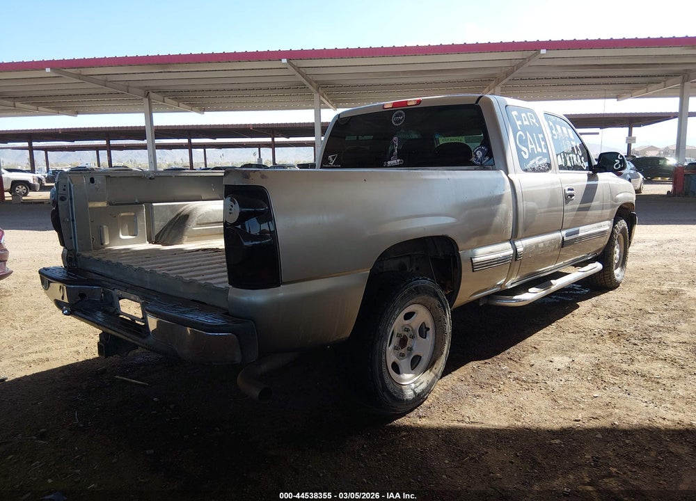 2001 CHEVROLET SILVERADO 1500 LS VIN: 2GCEK19T711284963