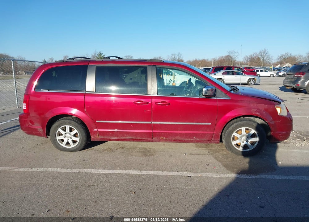 2010 CHRYSLER TOWN & COUNTRY TOURING PLUS VIN: 2A4RR8DX1AR394936
