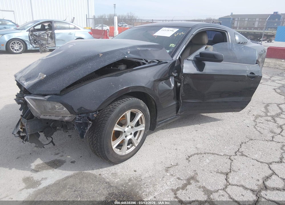 2013 FORD MUSTANG V6 PREMIUM VIN: 1ZVBP8AM7D5239667