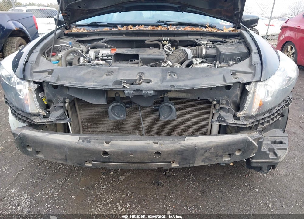 2011 HONDA ACCORD 2.4 EX-L VIN: 1HGCP2F88BA130088