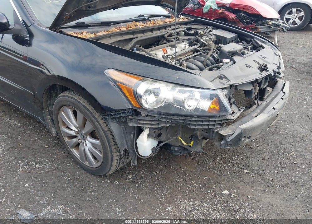 2011 HONDA ACCORD 2.4 EX-L VIN: 1HGCP2F88BA130088