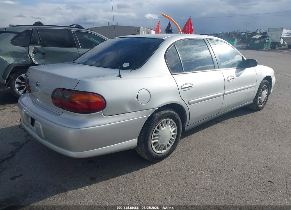 2005 CHEVROLET CLASSIC VIN: 1G1ND52F65M162443
