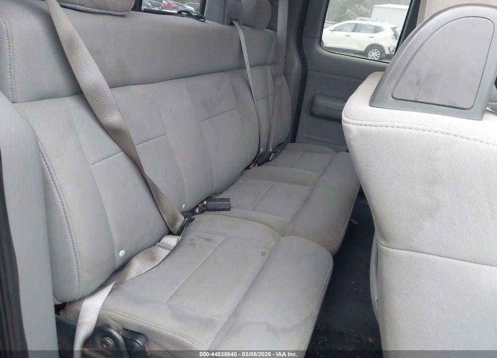 2005 FORD F-150 STX/XL/XLT VIN: 1FTRX14WX5FA58774