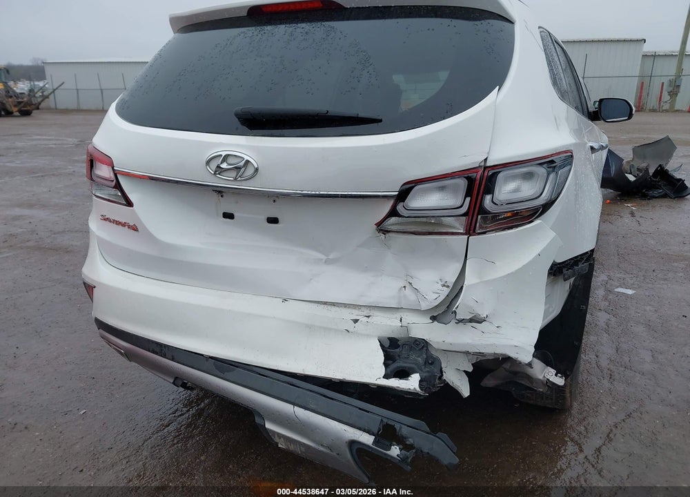 2017 HYUNDAI SANTA FE SE VIN: KM8SM4HF2HU175685