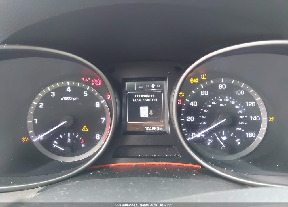 2017 HYUNDAI SANTA FE SE VIN: KM8SM4HF2HU175685