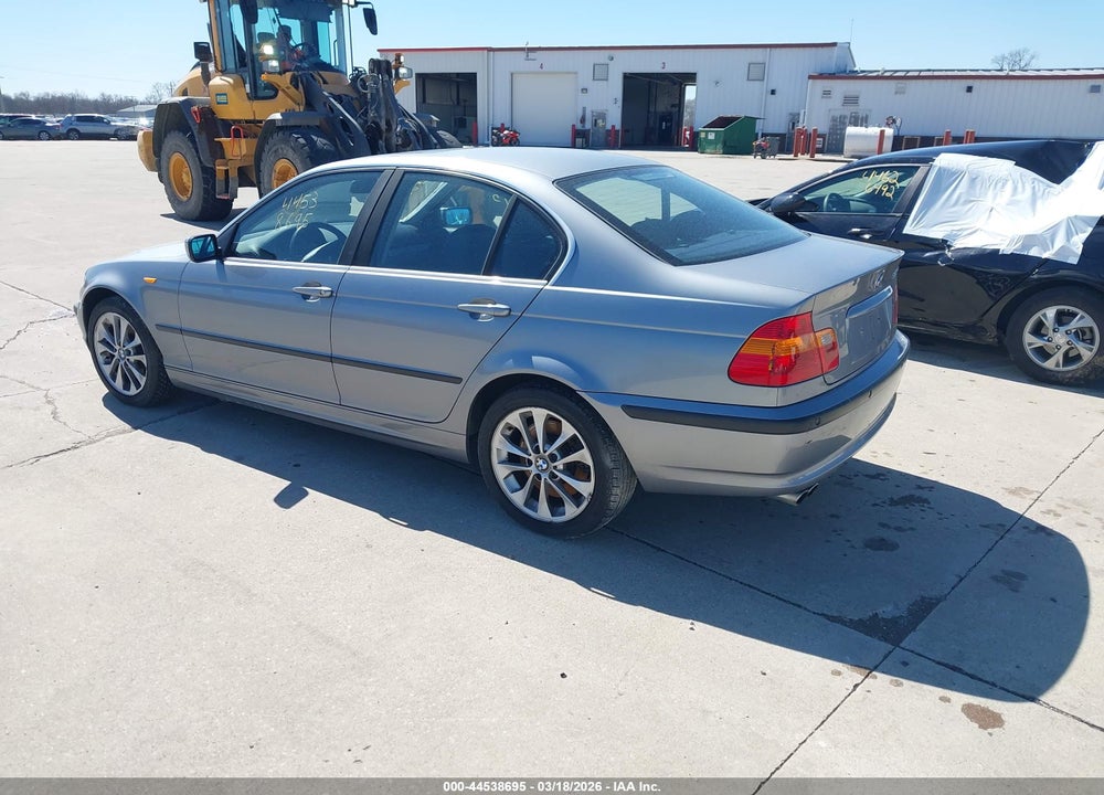 2003 BMW 330XI VIN: WBAEW53413PN30924