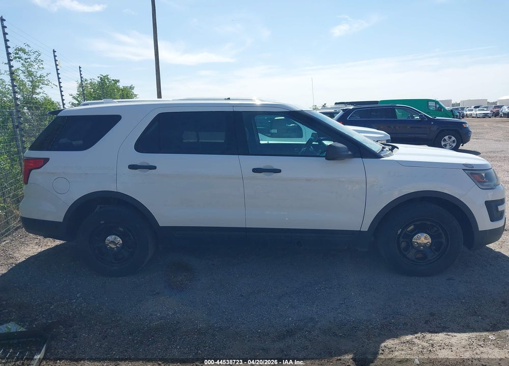 2017 FORD UTILITY POLICE INTERCEPTOR VIN: 1FM5K8AR5HGA04703
