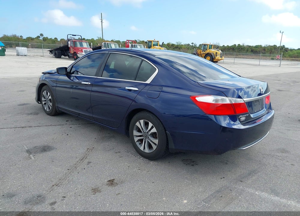 2015 HONDA ACCORD LX VIN: 1HGCR2F33FA268707