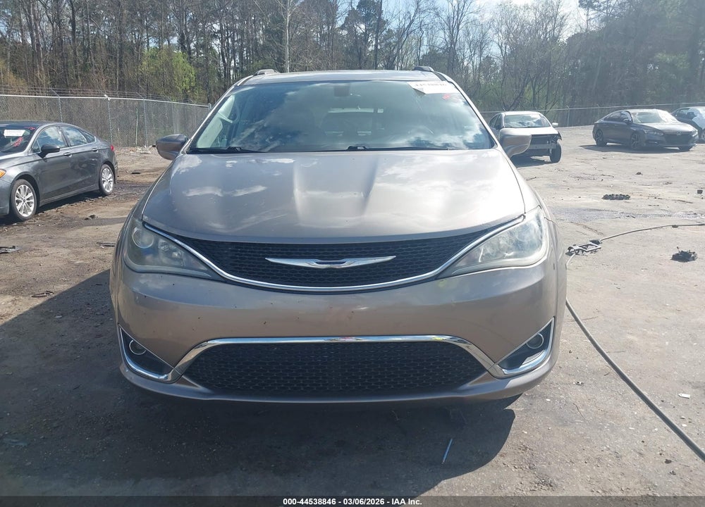 2017 CHRYSLER PACIFICA TOURING-L VIN: 2C4RC1BG1HR610229