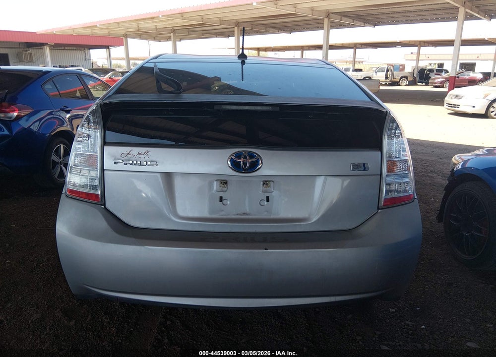 2011 TOYOTA PRIUS TWO VIN: JTDKN3DU7B0276140