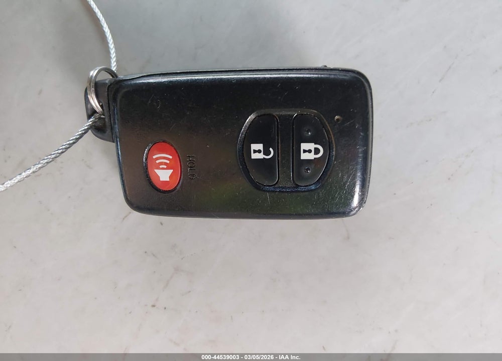 2011 TOYOTA PRIUS TWO VIN: JTDKN3DU7B0276140