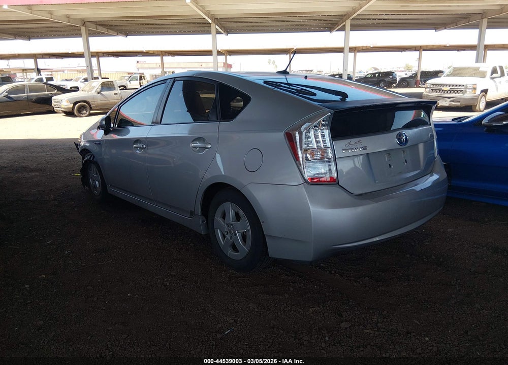 2011 TOYOTA PRIUS TWO VIN: JTDKN3DU7B0276140