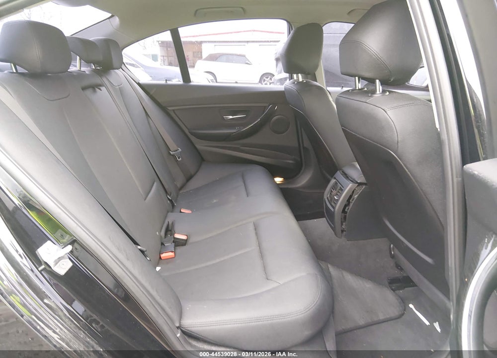 2017 BMW 320I VIN: WBA8E1G33HNU18459