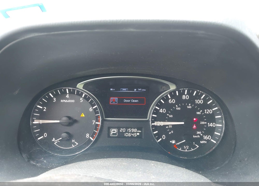 2015 NISSAN PATHFINDER S VIN: 5N1AR2MM3FC623599