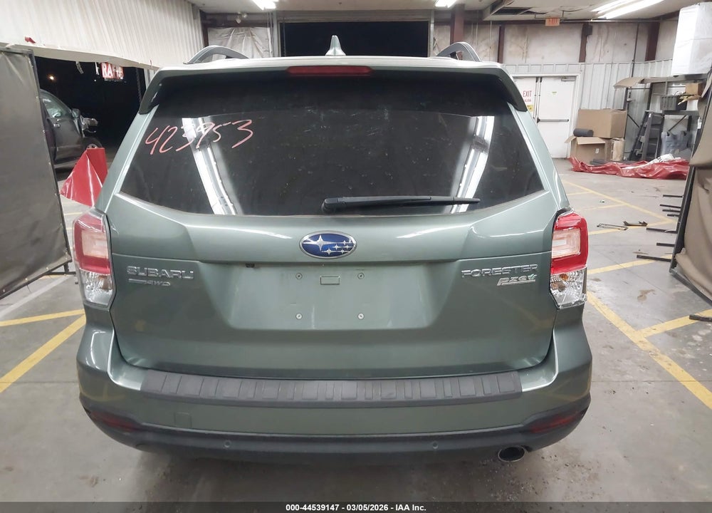 2017 SUBARU FORESTER 2.5I TOURING VIN: JF2SJAWC6HH423953