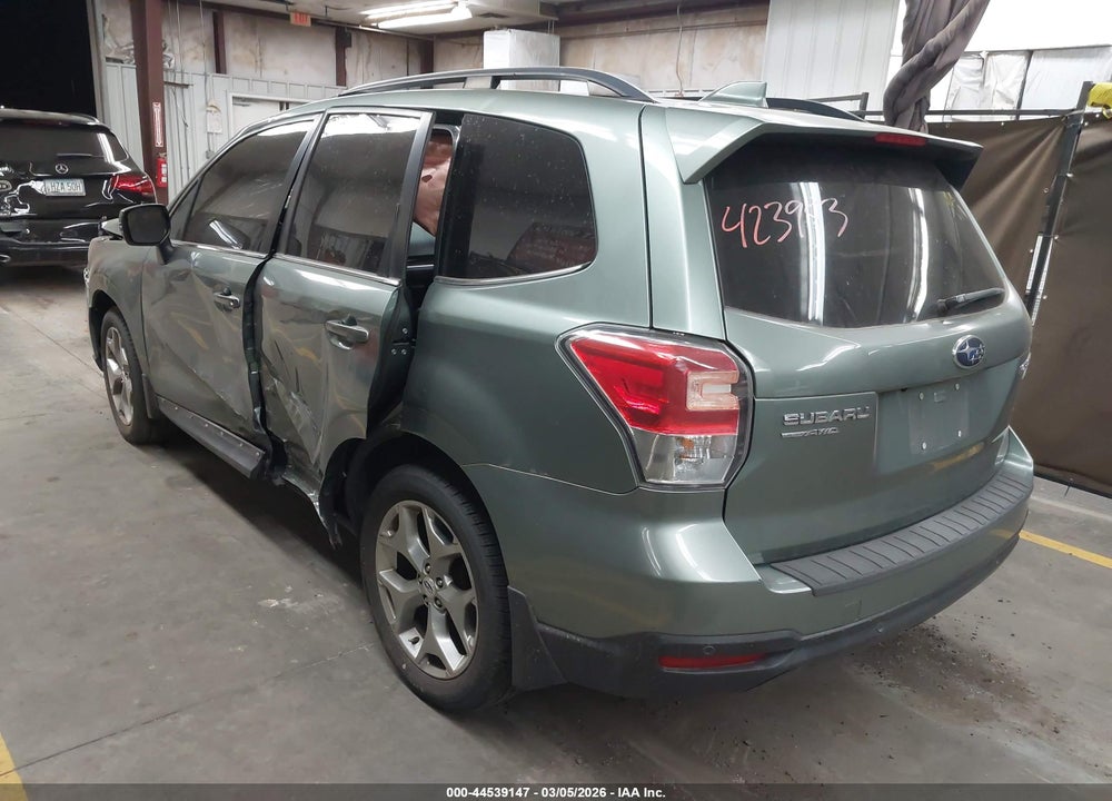 2017 SUBARU FORESTER 2.5I TOURING VIN: JF2SJAWC6HH423953