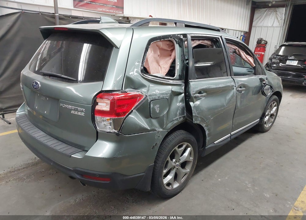 2017 SUBARU FORESTER 2.5I TOURING VIN: JF2SJAWC6HH423953