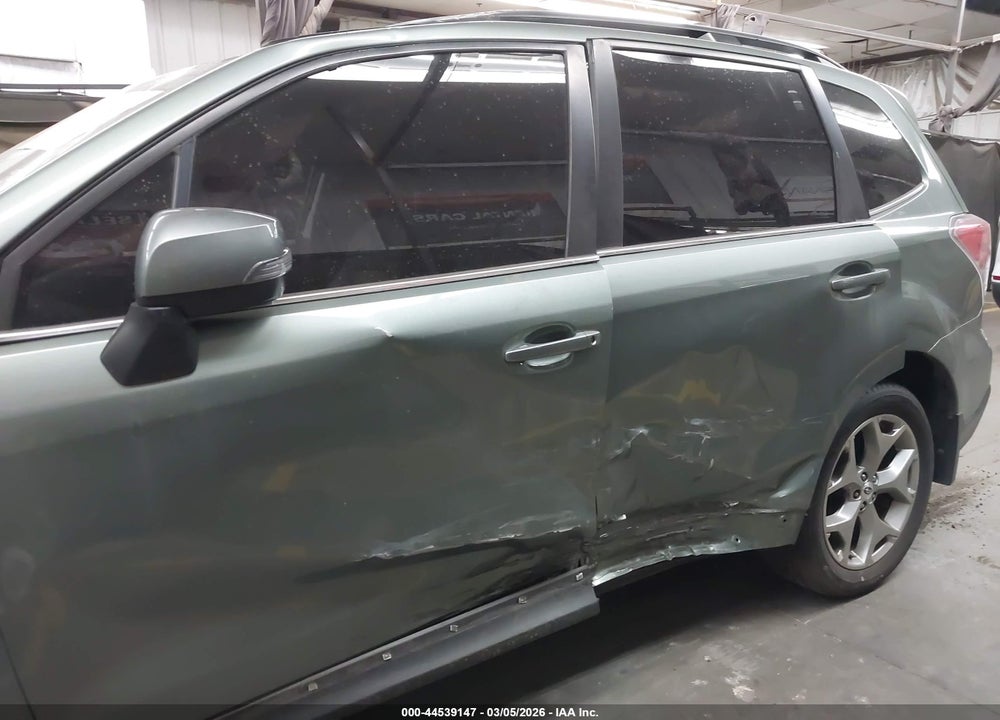 2017 SUBARU FORESTER 2.5I TOURING VIN: JF2SJAWC6HH423953